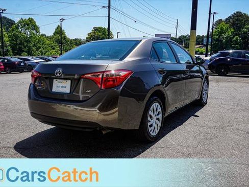 Used 2018 Toyota Corolla LE w/ Carpet Mat Package (TMS) FWD image 14