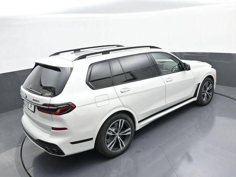 New 2027 BMW X7 M60i AWD/4WD image 36