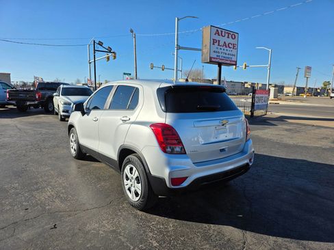 Used 2018 Chevrolet Trax LS image 5