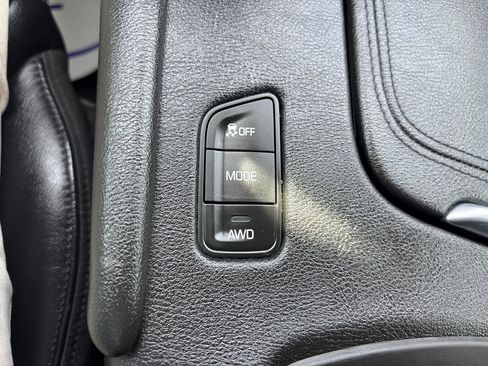 Used 2019 Cadillac XT5 Luxury image 25