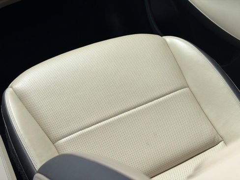 Used 2022 INFINITI QX50 Sensory w/ Cargo Package AWD/4WD image 17