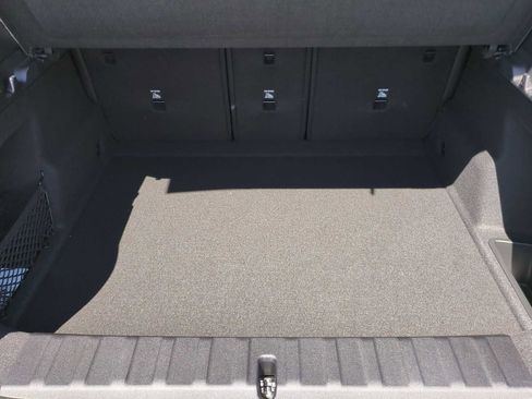 Used 2025 BMW X2 xDrive28i w/ Convenience Package image 35