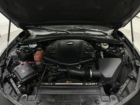 Used 2019 Chevrolet Camaro LT RWD image 24