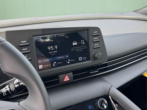 New 2026 Hyundai Elantra SEL Sport Premium FWD image 31