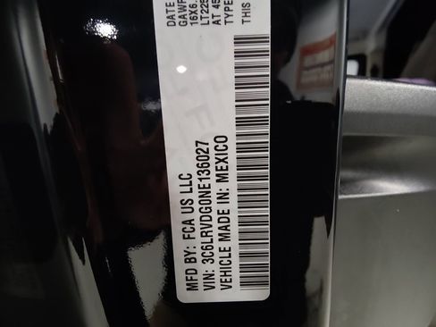 Used 2022 RAM ProMaster 2500 image 22