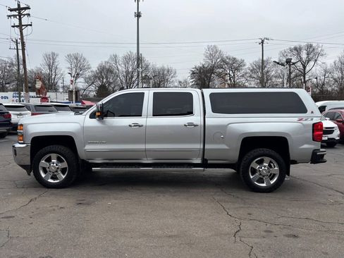 Used 2016 Chevrolet Silverado 2500 LTZ w/ Duramax Plus Package AWD/4WD image 5