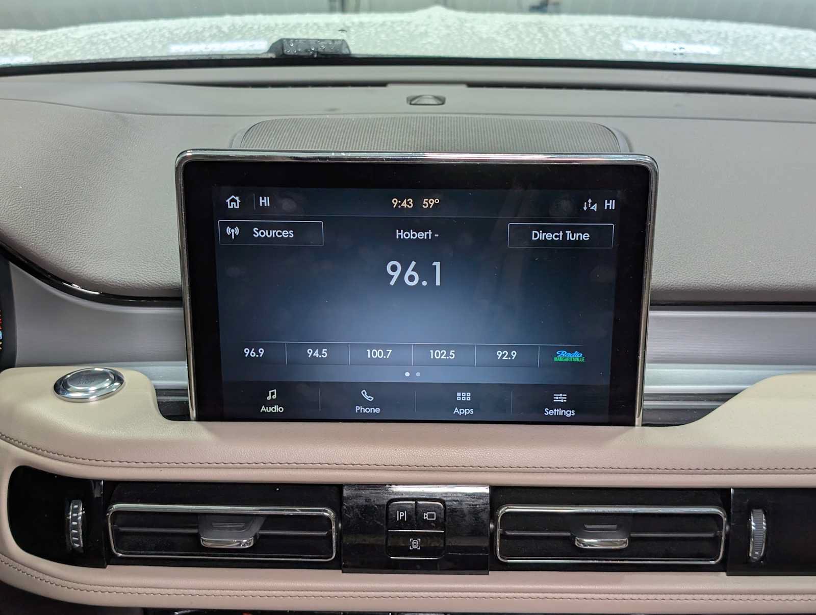 Used 2023 Lincoln Aviator AWD image 18