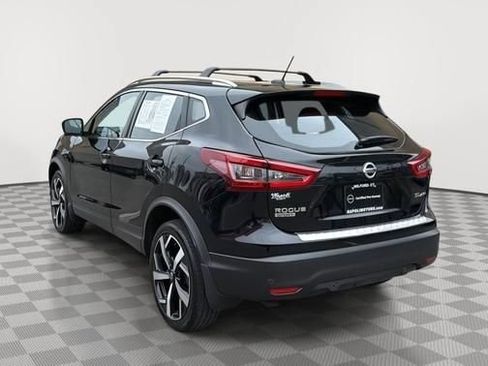 Used 2022 Nissan Rogue Sport SL AWD/4WD image 5