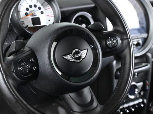 Used 2011 MINI Cooper S image 12