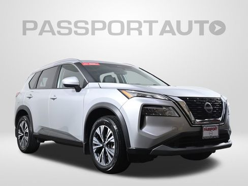 Used 2023 Nissan Rogue SV w/ SV Premium B Package image 4