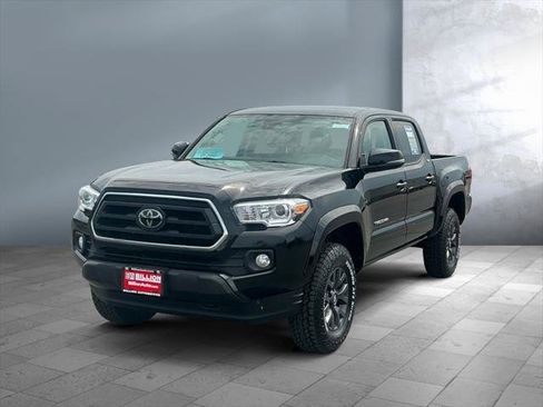 Certified 2023 Toyota Tacoma SR5 AWD/4WD image 1