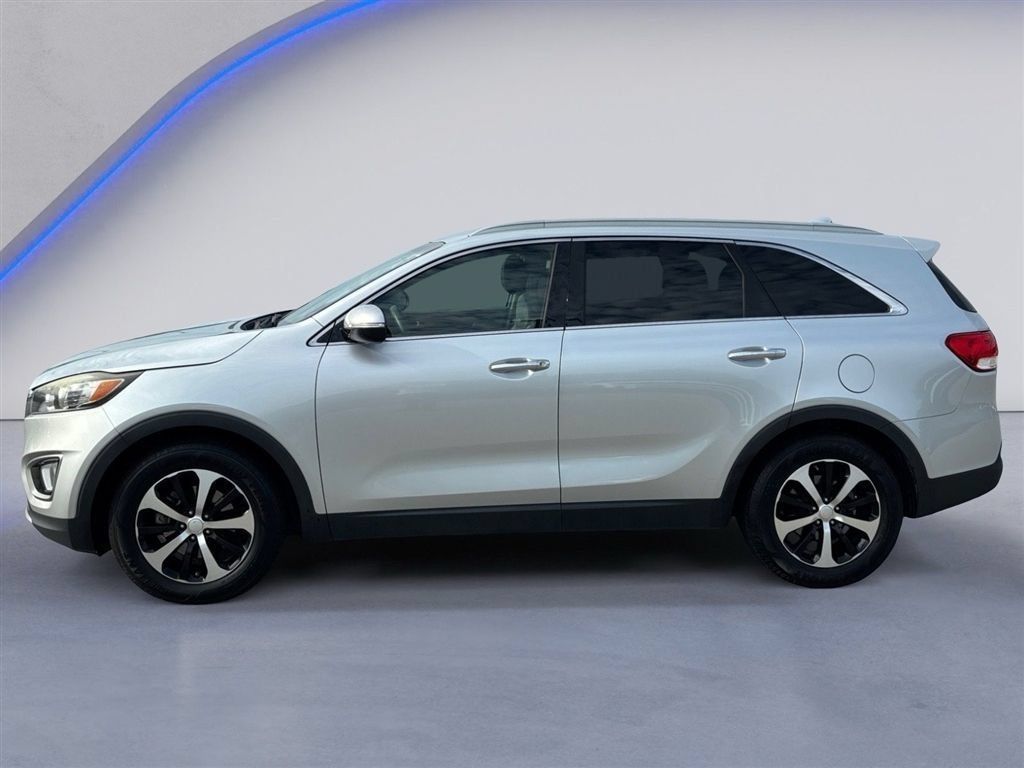 Used 2016 Kia Sorento EX FWD image 7