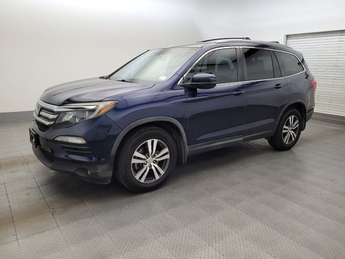 Used 2016 Honda Pilot EX image 2