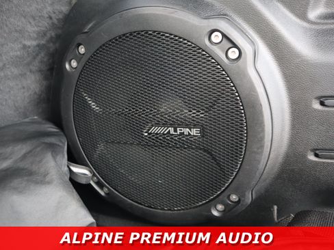Used 2020 Jeep Wrangler Unlimited Sahara AWD/4WD image 25