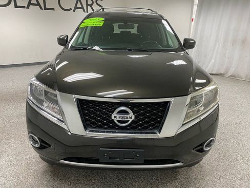 Used 2015 Nissan Pathfinder SV w/ Cargo Package image 2