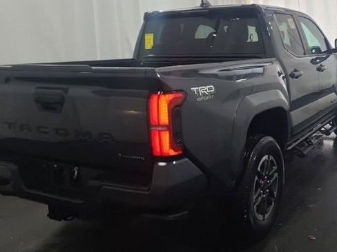 Used 2025 Toyota Tacoma SR5 image 3