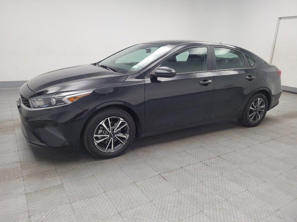 Used 2024 Kia Forte LXS FWD image 2