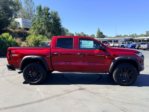 New 2026 Chevrolet Colorado Trail Boss AWD/4WD image 4