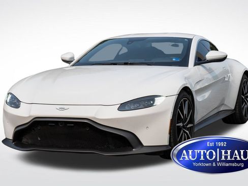 Used 2019 Aston Martin V8 Vantage Coupe RWD image 1