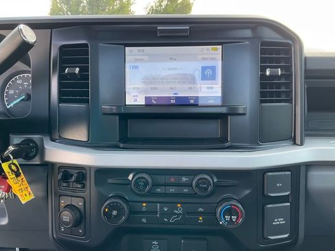 New 2025 Ford F350 XL w/ XL Chrome Package image 64