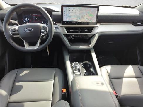 New 2026 Ford Explorer Active w/ Active Comfort Package image 15