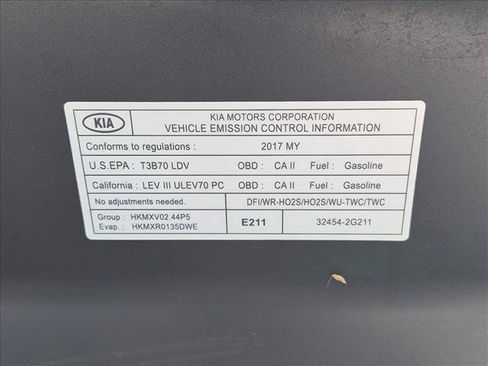 Used 2017 Kia Sorento FWD w/ LX Convenience Package image 13