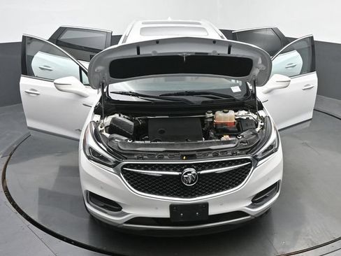 Used 2019 Buick Enclave Avenir w/ Avenir Technology Package AWD/4WD image 62