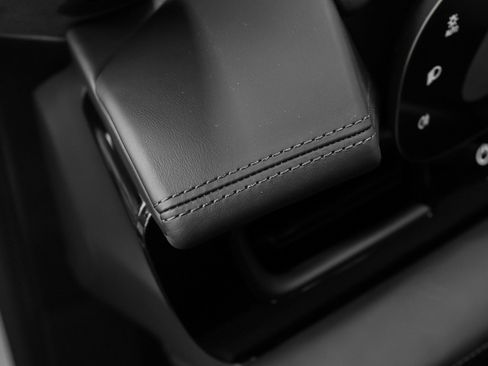 New 2026 Porsche Taycan GTS image 39