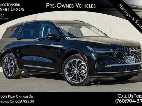 Used 2024 Lincoln Nautilus Reserve AWD/4WD image 1