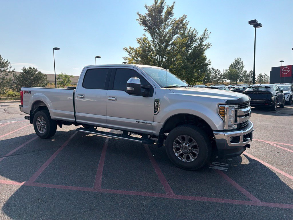 Used 2019 Ford F250 XLT w/ XLT Premium Package AWD/4WD image 2