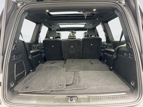 Used 2022 Jeep Wagoneer Series II w/ Premium Group I image 20