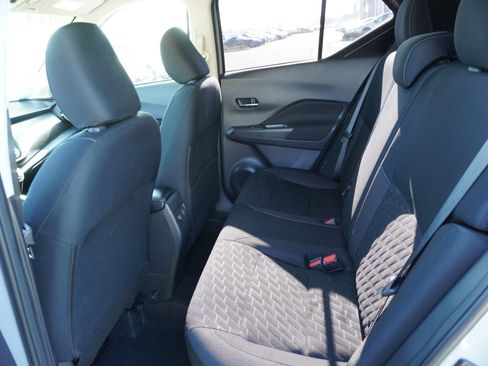 Used 2024 Nissan Kicks SV w/ Exterior Package image 14