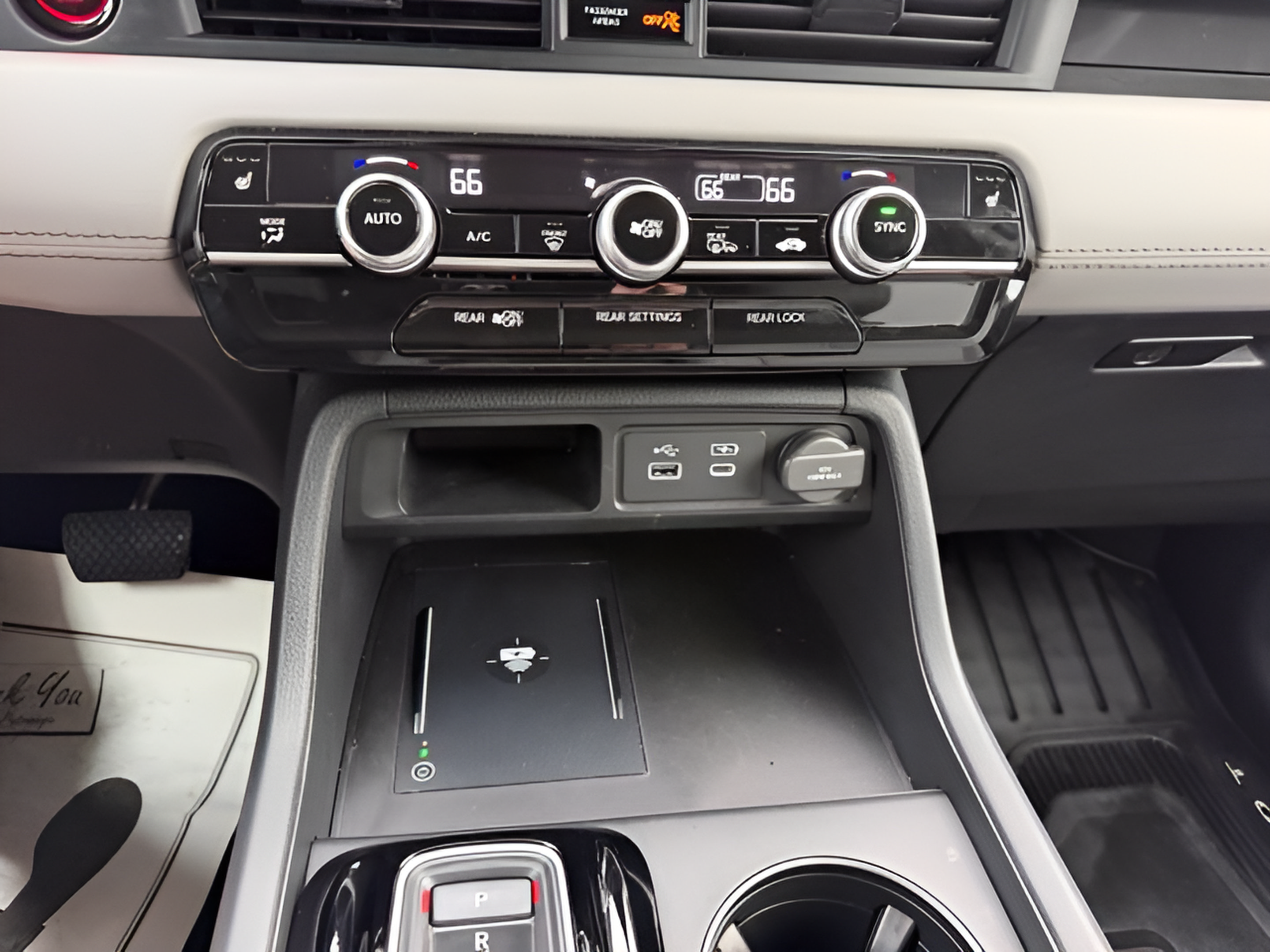 Used 2024 Honda Pilot EX-L image 18