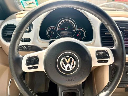 Used 2014 Volkswagen Beetle 2.5 FWD image 23