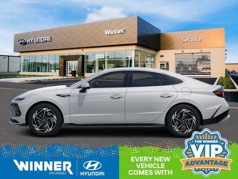New 2026 Hyundai Sonata SEL image 3