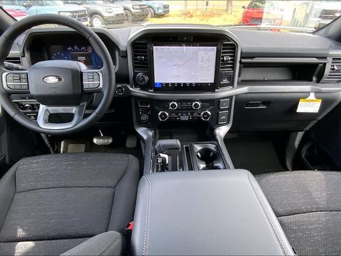 New 2026 Ford F150 XLT w/ Equipment Group 302A MID image 5