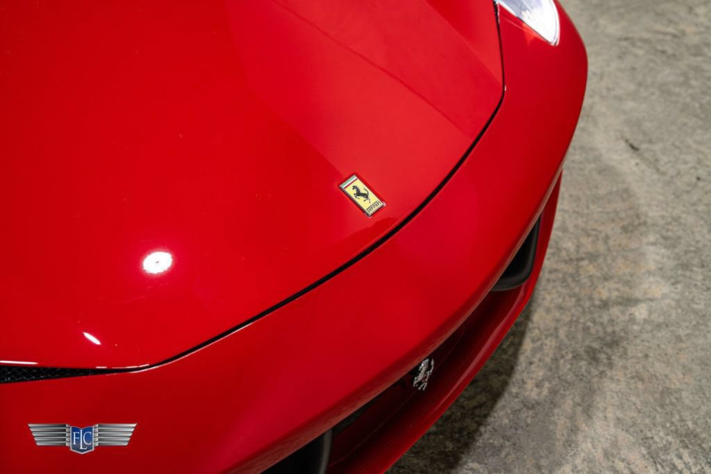 Used 2011 Ferrari 458 Italia Coupe RWD image 5