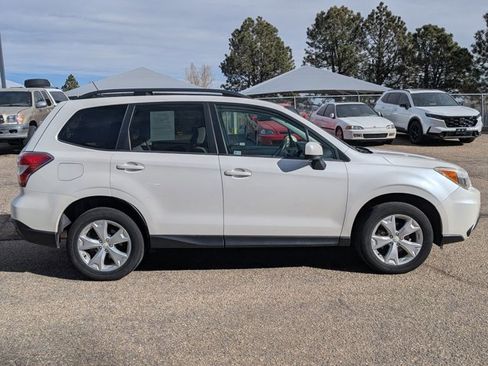 Used 2014 Subaru Forester 2.5i Premium w/ All-Weather Package image 4