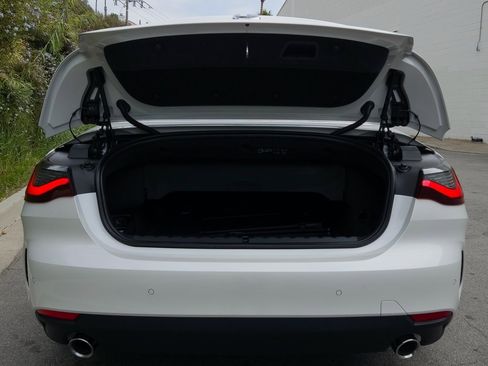 Used 2023 BMW 430i Convertible w/ Premium Package image 23