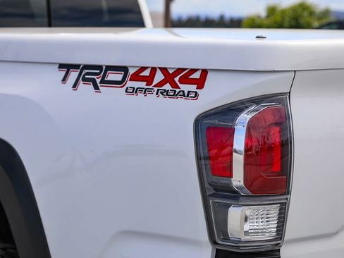 Used 2023 Toyota Tacoma TRD Off-Road AWD/4WD image 9