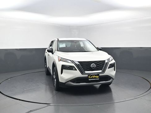 Used 2023 Nissan Rogue S FWD image 5