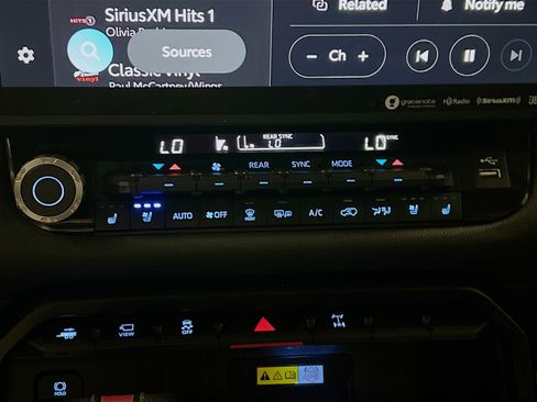 Used 2023 Toyota Sequoia TRD Pro AWD/4WD image 11