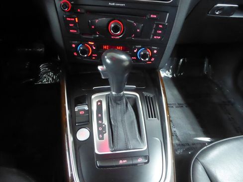 Used 2012 Audi Q5 3.2 Premium Plus image 16