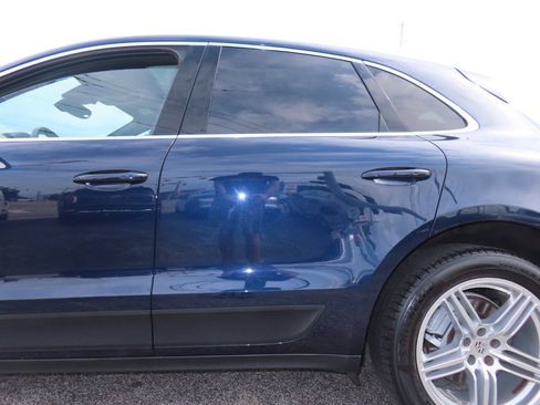 Used 2017 Porsche Macan S AWD/4WD image 32