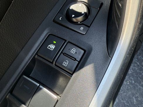 Used 2019 Toyota RAV4 XSE image 16