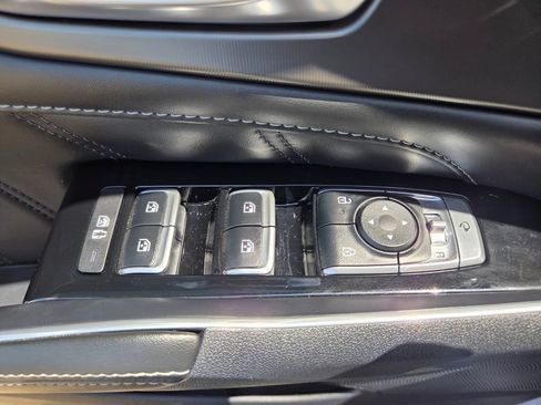Used 2025 Kia Sorento SX FWD image 21