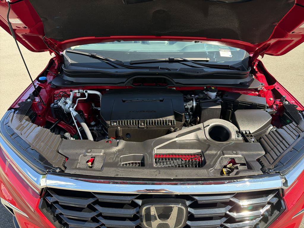 Used 2025 Honda Pilot Touring image 35