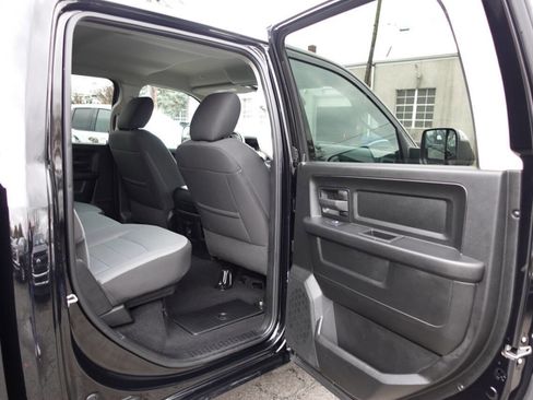 Used 2023 RAM 1500 Express w/ Wheel & Sound Group image 25