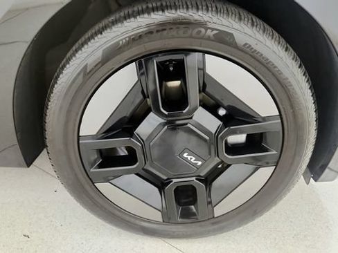 Used 2024 Kia EV9 GT-Line AWD/4WD image 91
