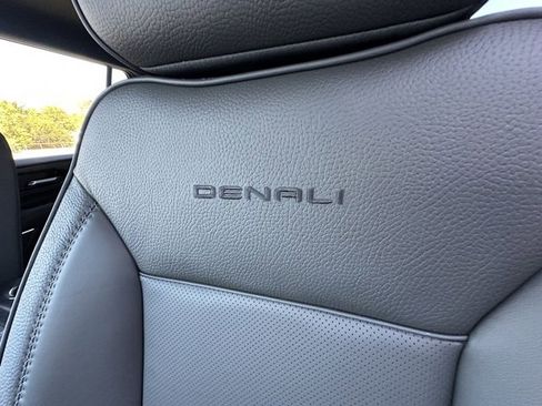New 2026 GMC Yukon XL Denali w/ LPO, Floor Liner Package image 15